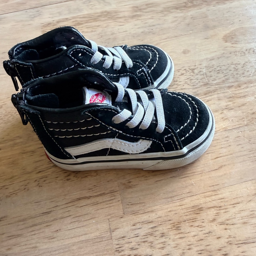 Vans Baby Black and White High-Top Sneakers 4c